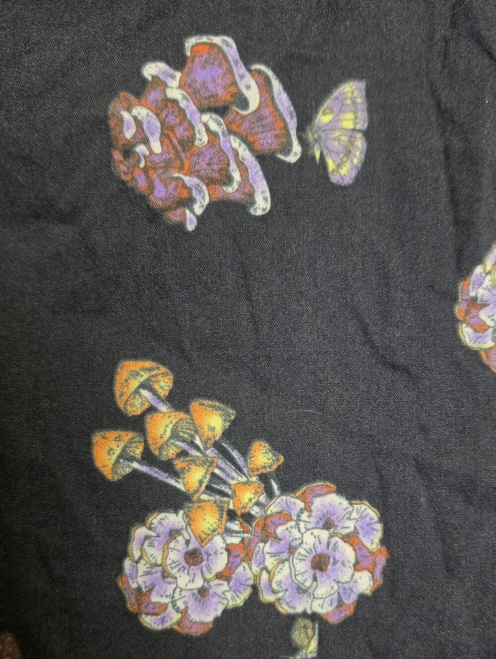 Vans Men’s Black Fungus Short-Sleeve Button Up Shirt - Picture 4 of 11